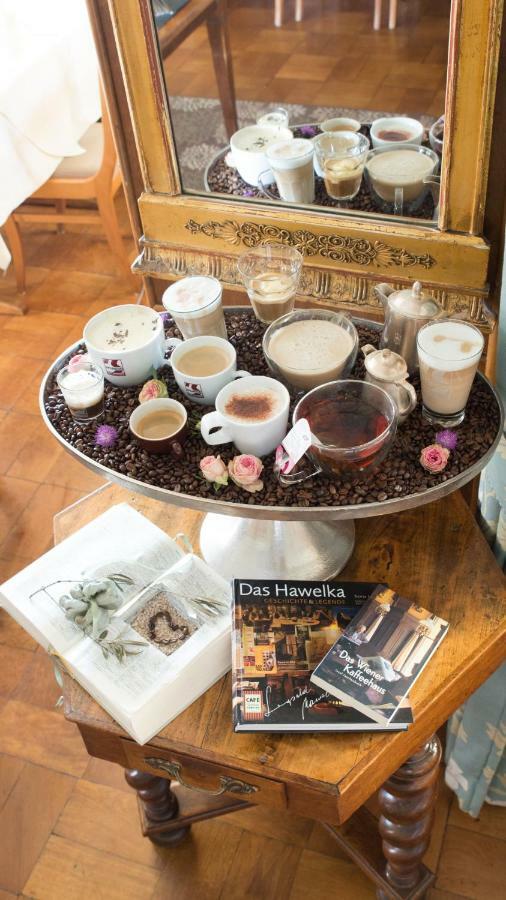 Brutsches Rebstock Hotel เลาเฟนเบิร์ก ภายนอก รูปภาพ
